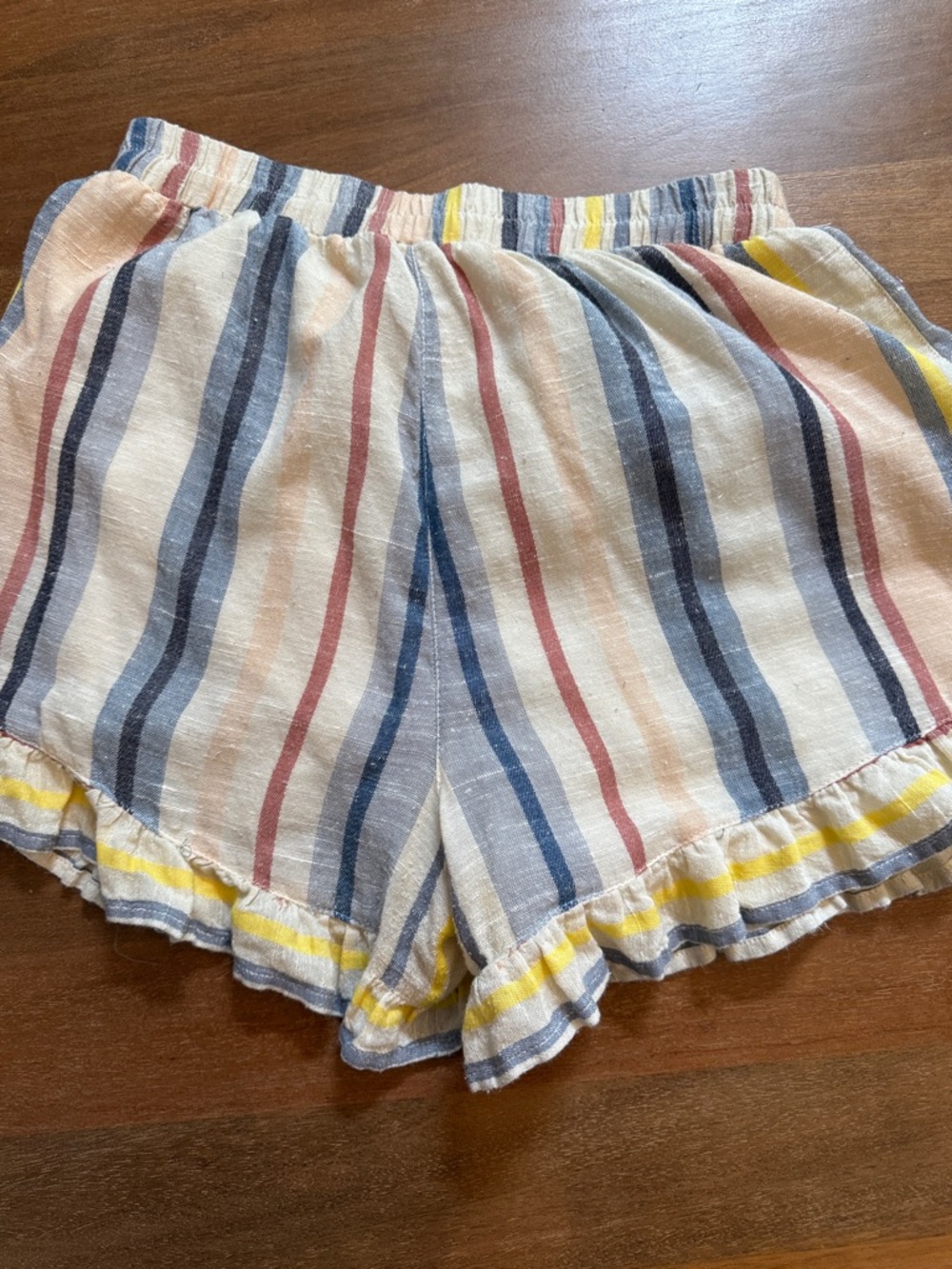 Francesca’s Sz M Striped Ruffle Hem Women’s Shorts - Multicolor - Picture 8 of 11